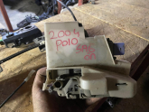 2004 volkswagen Polo sağ ön kapı kilidi
