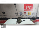 Oto Çıkma Parça / Renault / Megane / Kaporta & Karoser / Sol Arka Kapı / Çıkma Parça 