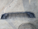 Citroen c5 x7 çıkma ön tampon ızgarası
