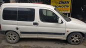 PEUGEOT PARTNER 2001 1.9 D SAĞ ÖN KAPI