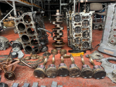 Oto Çıkma Parça / Volkswagen / Touareg / Motor / Silindir Kapağı / Çıkma Parça 
