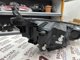 Oto Çıkma Parça / Ford / Transit Custom / Far & Stop / Sağ Ön Far / Çıkma Parça 