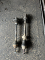 Oto Çıkma Parça / Renault / Megane / Alt Takım / Aks / Çıkma Parça 