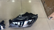 Oto Çıkma Parça / Skoda / Superb / Far & Stop / Sağ Ön Far / Çıkma Parça 