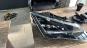 Oto Çıkma Parça / Seat / Leon / Far & Stop / Sağ Ön Far / Çıkma Parça 