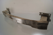 8V0807109B  ORJİNAL ÖN TAMPON DEMİRİ AUDI A3 Q3