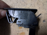 Oto Çıkma Parça / Volkswagen / Caddy / Oto Cam / Cam Düğmesi / Çıkma Parça 