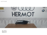 8V5807682A9B9 SAĞ ÖN SİS IZGARASI KROMLU AUDI (SIFIR)