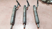 Oto Çıkma Parça / Mitsubishi / Canter / Motor / Enjektör / Çıkma Parça 