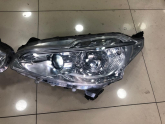 Oto Çıkma Parça / Peugeot / 208 / Far & Stop / Sağ Ön Far / Çıkma Parça 