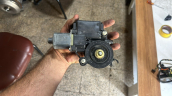Oto Çıkma Parça / Volkswagen / Polo / Oto Cam / Cam Motoru / Çıkma Parça 