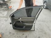 Oto Çıkma Parça / Volkswagen / Jetta / Kaporta & Karoser / Sağ Ön Kapı / Çıkma Parça 