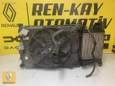 Oto Çıkma Parça / Renault / Clio / Radyatör / Su Radyatörü / Çıkma Parça 