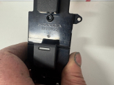 Oto Çıkma Parça / Honda / Civic / Oto Cam / Cam Düğmesi / Çıkma Parça 