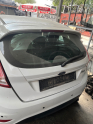 FORD FİESTA BAGAJ KAPAĞI HATASIZ DOLU BEYAZ