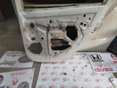 Oto Çıkma Parça / Renault / Symbol / Kaporta & Karoser / Sağ Arka Kapı / Çıkma Parça 