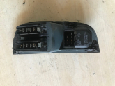 Oto Çıkma Parça / Renault / Megane / Oto Cam / Cam Düğmesi / Çıkma Parça 