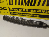 Oto Çıkma Parça / Dacia / Sandero / Tampon / Orta Izgara / Çıkma Parça 