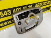 Oto Çıkma Parça / Renault / Scenic / Kalorifer / Kalorifer Izgarası / Çıkma Parça 