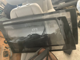 Oto Çıkma Parça / Mercedes / Vito / Oto Cam / Kapı Camları / Çıkma Parça 