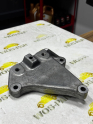 Oto Çıkma Parça / Volkswagen / Passat / Motor / Takozu & Kulağı / Çıkma Parça 