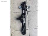 NISSAN KAŞKAİ ARKA SAĞ CAM KRİKOSU