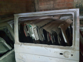 Oto Çıkma Parça / Volkswagen / Transporter / Kaporta & Karoser / Sağ Sürgülü Kapı / Çıkma Parça 