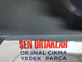 Oto Çıkma Parça / Renault / Megane / Tampon / Ön Tampon / Çıkma Parça 