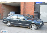 Oto Çıkma Parça / Mercedes / E Serisi / Motor / Silindir Kapağı / Çıkma Parça 