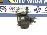 Oto Çıkma Parça / Volkswagen / Passat / Yakıt / Yakıt Pompası / Çıkma Parça 