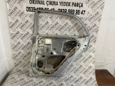 Oto Çıkma Parça / Toyota / Corolla / Kaporta & Karoser / Sağ Arka Kapı / Çıkma Parça 