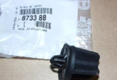 Peugeot 208 8733 88 Kaput dayanağı