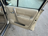 2004-2008 RENAULT SCENİC 2 SAĞ KAPI DÖŞEMESİ
