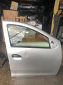Oto Çıkma Parça / Dacia / Sandero / Kaporta & Karoser / Sağ Ön Kapı / Çıkma Parça 