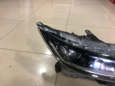 Oto Çıkma Parça / Nissan / Qashqai / Far & Stop / Sağ Ön Far / Çıkma Parça 