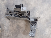 Mercedes GLA GLB H247 X247 Sağ Radyatör Destek Braketi A247622450
