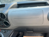 Oto Çıkma Parça / Peugeot / Partner / Airbag / Yolcu  Airbag / Çıkma Parça 