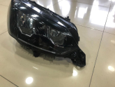 Oto Çıkma Parça / Peugeot / 208 / Far & Stop / Sağ Ön Far / Çıkma Parça 