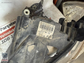 Oto Çıkma Parça / Mitsubishi / Colt / Far & Stop / Sağ Ön Far / Çıkma Parça 