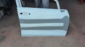 Oto Çıkma Parça / Volkswagen / Golf / Kaporta & Karoser / Sağ Ön Kapı / Çıkma Parça 