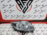 89902221 TOYOTA AURİS SAĞ ÖN FAR