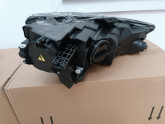 Oto Çıkma Parça / Audi / A4 / Far & Stop / Sağ Ön Far / Çıkma Parça 