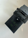 Oto Çıkma Parça / Volkswagen / Passat / Oto Cam / Cam Düğmesi / Çıkma Parça 
