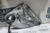 Oto Çıkma Parça / Ford / Focus / Oto Cam / Cam Krikosu / Çıkma Parça 