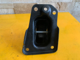 Oto Çıkma Parça / Volkswagen / Golf / Motor / Bağlantı Braketi / Çıkma Parça 
