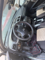 Peugeot 407 ön cam ızgarası