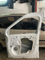 Oto Çıkma Parça / Ford / Tourneo Courier / Kaporta & Karoser / Sağ Ön Kapı / Çıkma Parça 