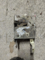 BMW E36 sol ön kapı kilidi