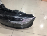 Oto Çıkma Parça / Mercedes / CLS / Far & Stop / Sağ Ön Far / Çıkma Parça 