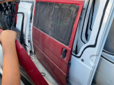 Oto Çıkma Parça / Volkswagen / Transporter / Oto Cam / Bagaj Camı / Çıkma Parça 